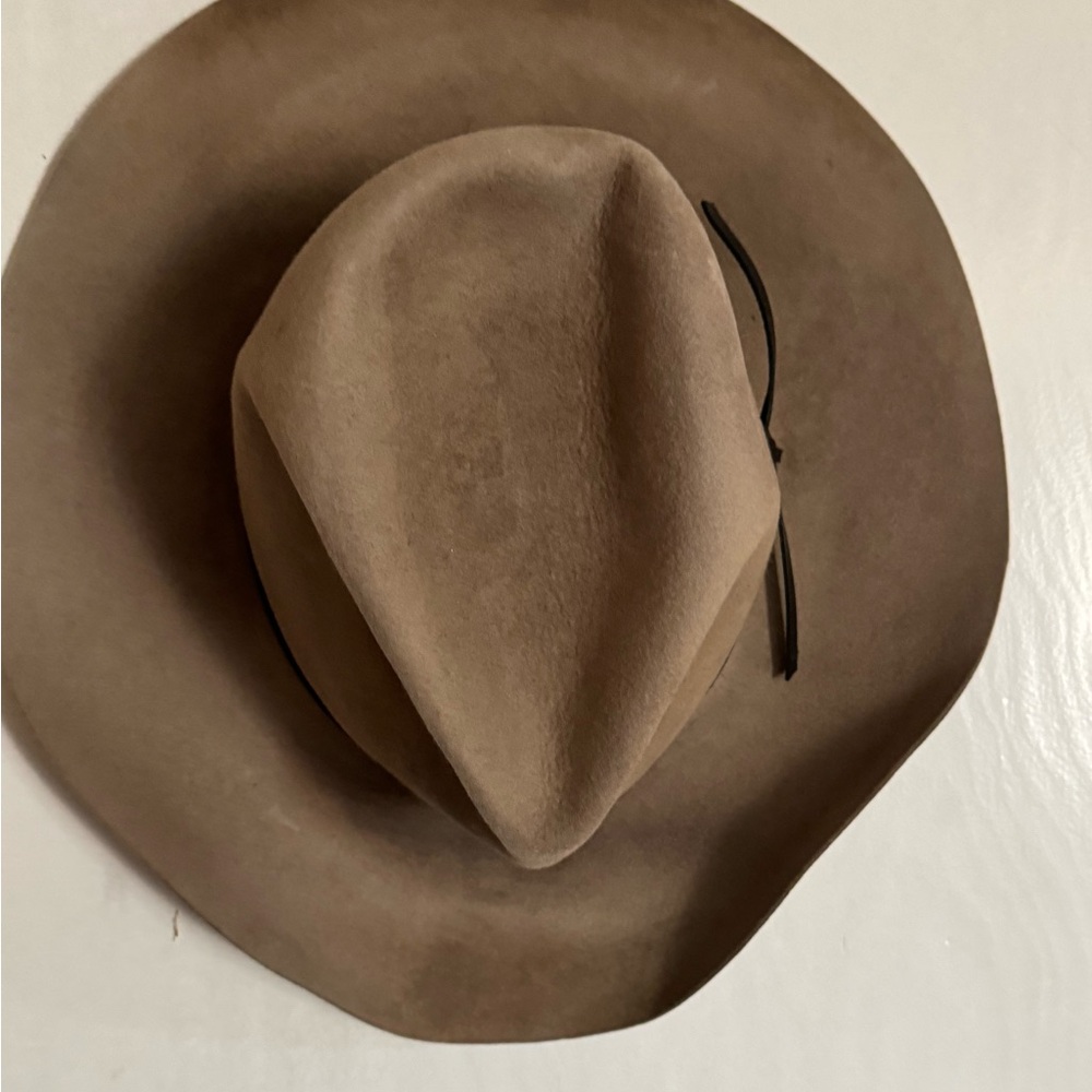 Gorgeous cowboy hat